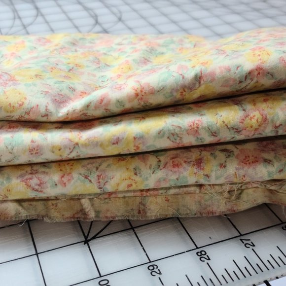 Wamsutta OTC M Lowenstein Fabric  Yellow/Pink Floral Vintage - Picture 5 of 9